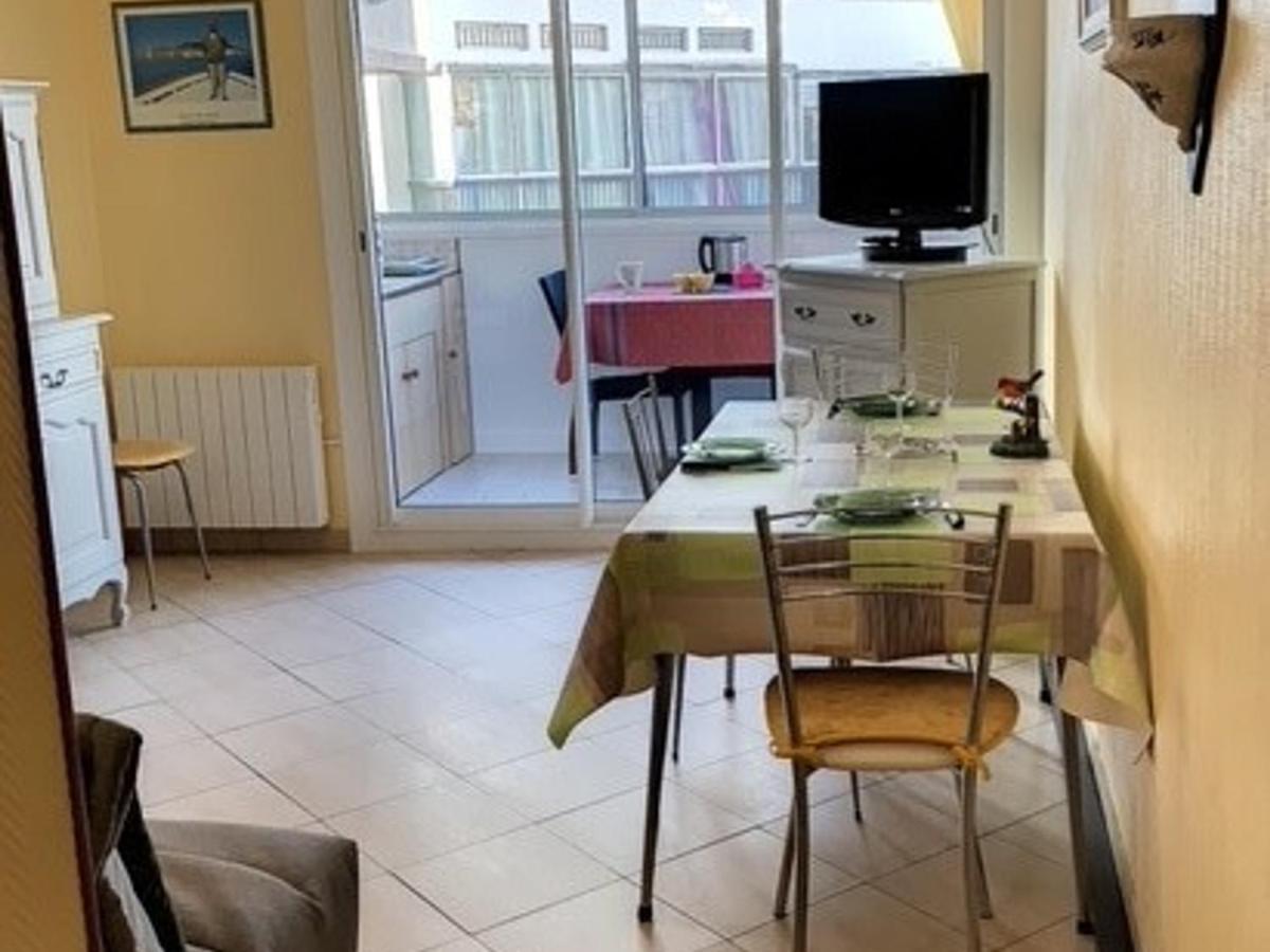 Appartement 2 Etoiles Proche Du Stade Et Des Thermes A Balaruc-Les-Bains, Avec Parking Et Balcon Ferme - Fr-1-503-84 מראה חיצוני תמונה